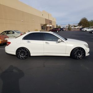 Meet your Posher, Adam